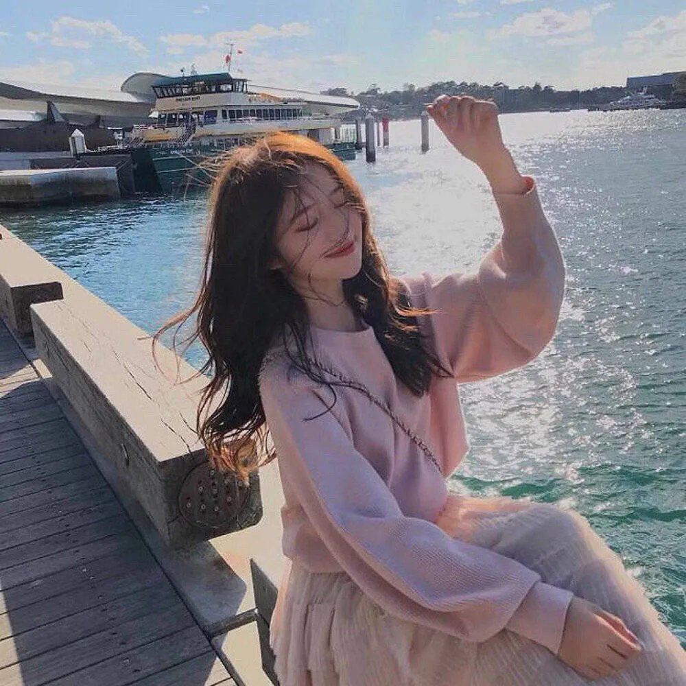 龙鸣海报